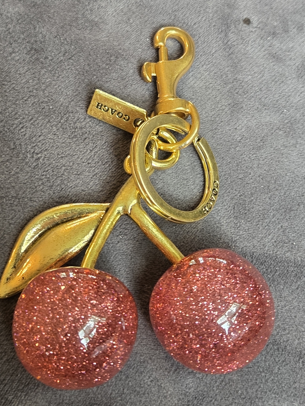 Glitter Cherry Keychain - Pink/Gold - Picture 2 of 7